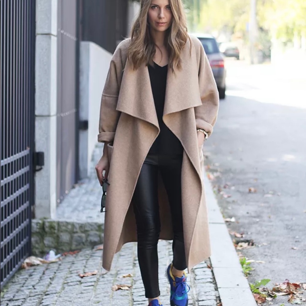 Zara Bloggers Favorite Camel waterfall coat size small…SOLD OUT